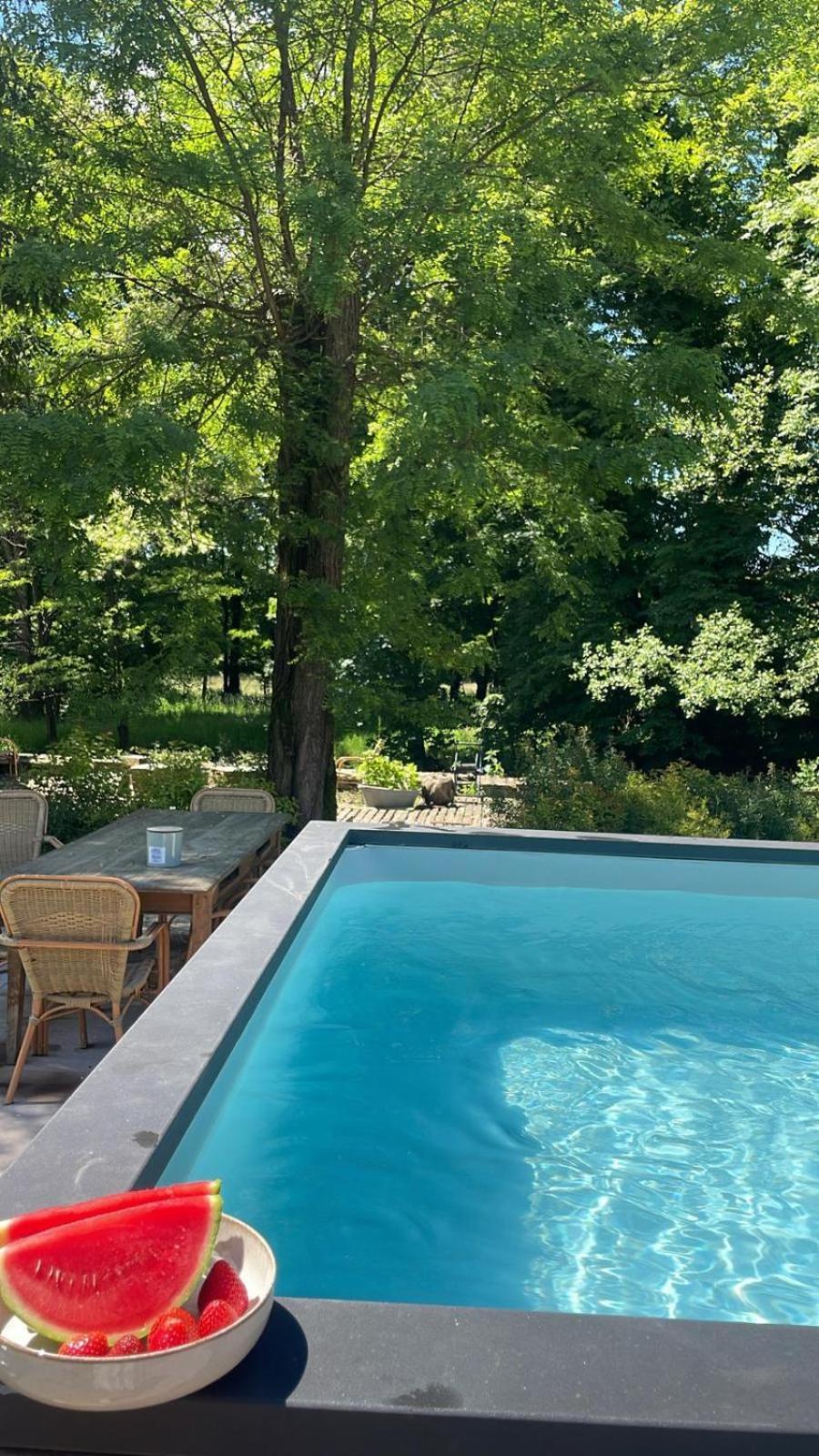 Manoir La Cerise Bed and Breakfast Fougerolles-Saint-Valbert Exteriör bild
